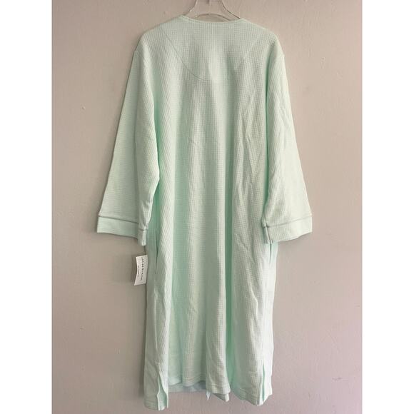 Miss Elaine L Robe Mint Green Soft Knit Embroidered Snap Buttons Knee Length NEW - Picture 7 of 8